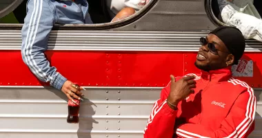 adidas Originals y Coca-Cola celebran la FIFA WORLD CUP 2026 con una colección inspirada en la cultura futbolera que también se vive en Perú